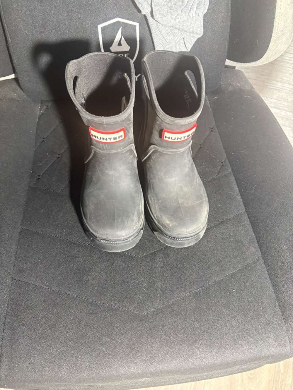 Hunter Kids Black Short Rubber Rain Boots with Red Logo